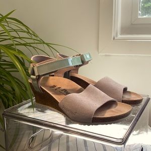 NEVER WORN - Women’s Papillio Pastel Wedge Sandals